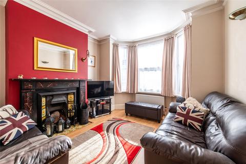 3 bedroom semi-detached house for sale, Barton Road, Maidstone, Kent, ME15