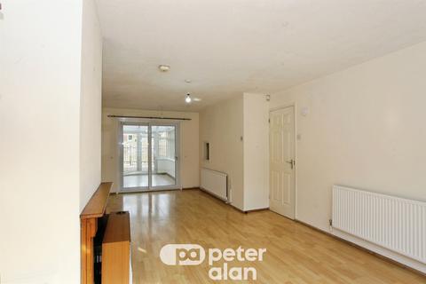 3 bedroom terraced house for sale, Snowdon Court, Croesyceiliog, Cwmbran