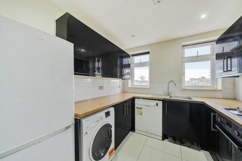 2 bedroom flat to rent, Burnt Oak Broadway, Edgware, HA8