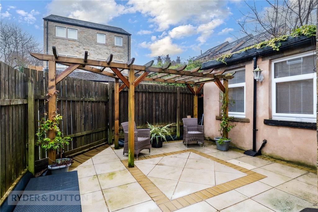 Rear Outside Space