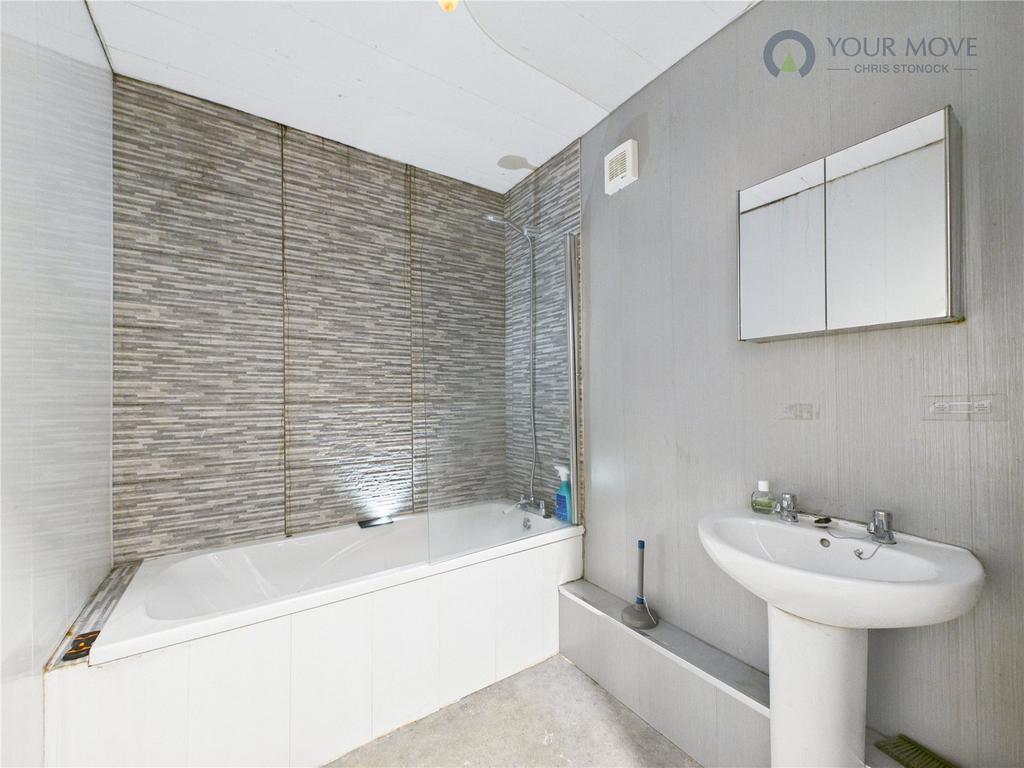 Bathroom/Wc