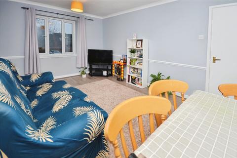 2 bedroom apartment for sale, Plested Court, Aylesbury HP22