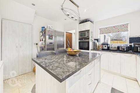 4 bedroom semi-detached house for sale, Horning Close, Earlham, Norwich