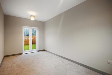 2 bedroom detached house for sale, Chesterfield Road, Holmewood