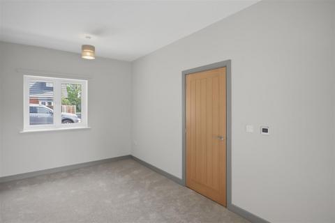 2 bedroom detached house for sale, Chesterfield Road, Holmewood