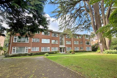 3 bedroom flat to rent, Westbourne