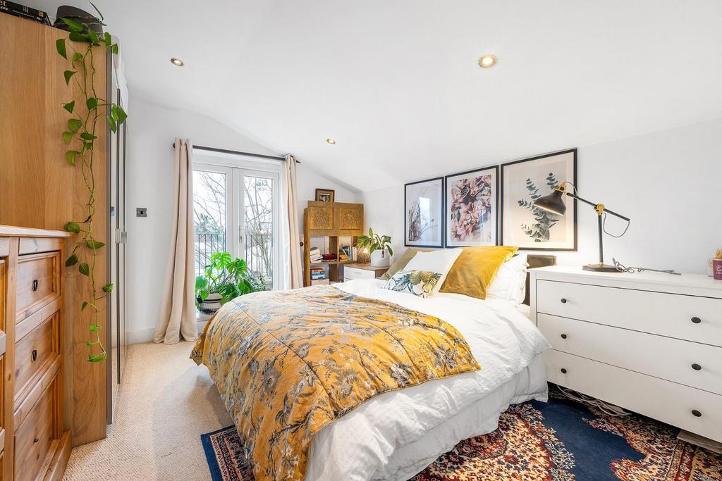 Bedroom.JPG
