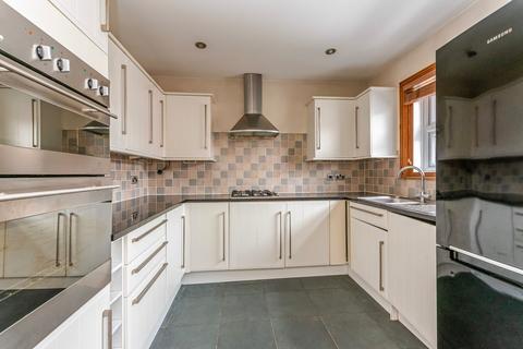 2 bedroom flat for sale, Rushes Road, Petersfield, Hampshire