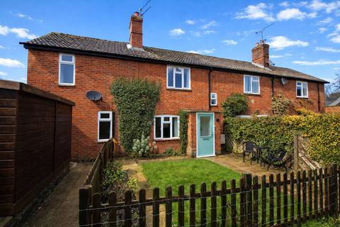 3 bedroom semi-detached house to rent, Lower Froyle, Alton, Hampshire, GU34