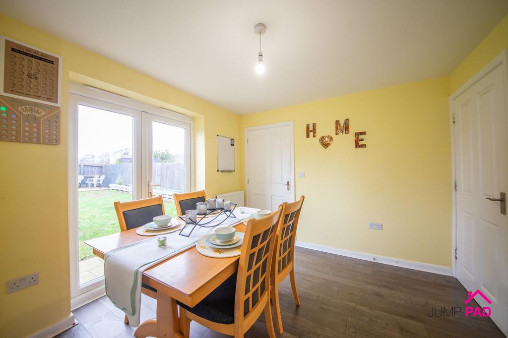 Kitchen/Dining Room