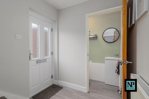3 bedroom terraced house for sale, Edale, Wilnecote, B77