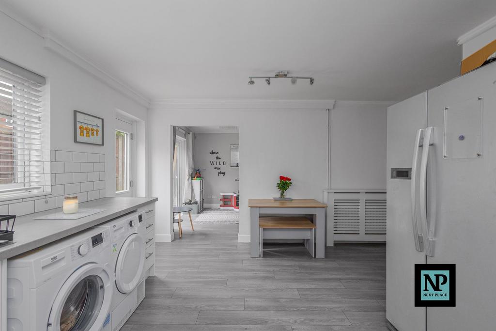 Kitchen / Diner