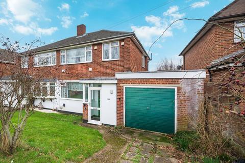 3 bedroom semi-detached house to rent, Park Mead, Sidcup, DA15