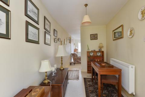 2 bedroom end of terrace house for sale, Pilgrims Court, High Street, Charing