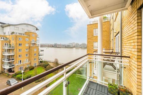 2 bedroom flat for sale, St. Davids Square, London E14