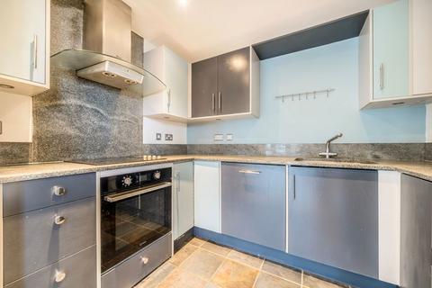 2 bedroom flat for sale, St. Davids Square, London E14
