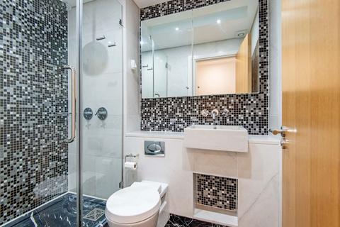 2 bedroom flat to rent, Millharbour, London E14
