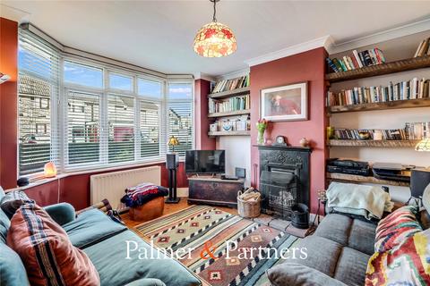 3 bedroom terraced house for sale, Elgin Avenue, Essex CM1