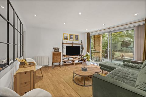 2 bedroom flat for sale, Altima Court, 33 East Dulwich Road, London, SE22