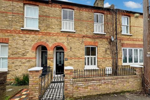 3 bedroom terraced house to rent, Duke Street, Windsor, SL4