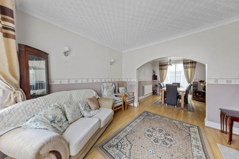 3 bedroom semi-detached house for sale, Marina Avenue, Great Sankey, WA5