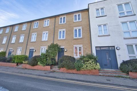 3 bedroom terraced house for sale - Golf Road, Deal, Kent, CT14