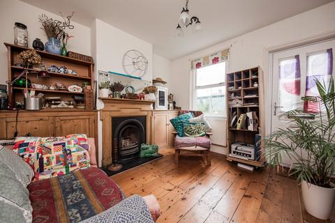 2 bedroom semi-detached house for sale, Queens Road, Tunbridge Wells