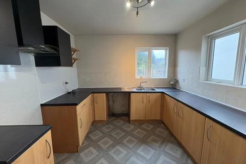 3 bedroom terraced house for sale, High Street, Penrhyndeudraeth