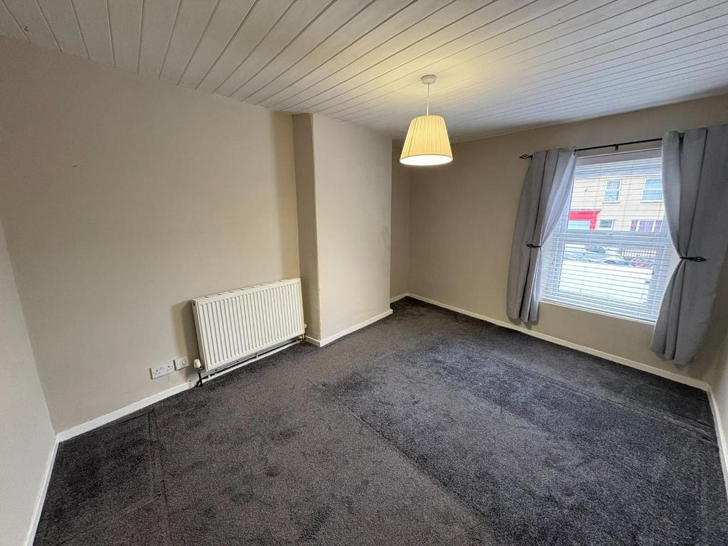 Bedroom 1.JPEG
