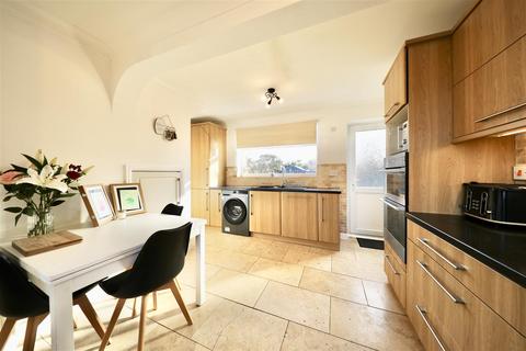 2 bedroom semi-detached house for sale, Barham Road, Hull