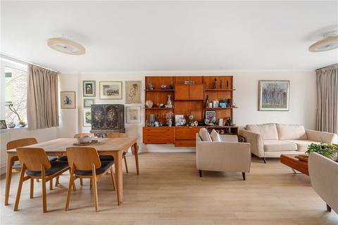 2 bedroom flat for sale, Eton Road, London, NW3