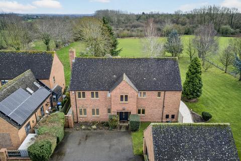 4 bedroom detached house to rent, Field Close, Ufton Leamington Spa, Warwickshire CV33 9PU
