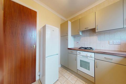 2 bedroom flat for sale, Rockcliffe, South Shields, Tyne and Wear, NE33 3JH