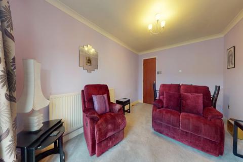 2 bedroom flat for sale, Rockcliffe, South Shields, Tyne and Wear, NE33 3JH