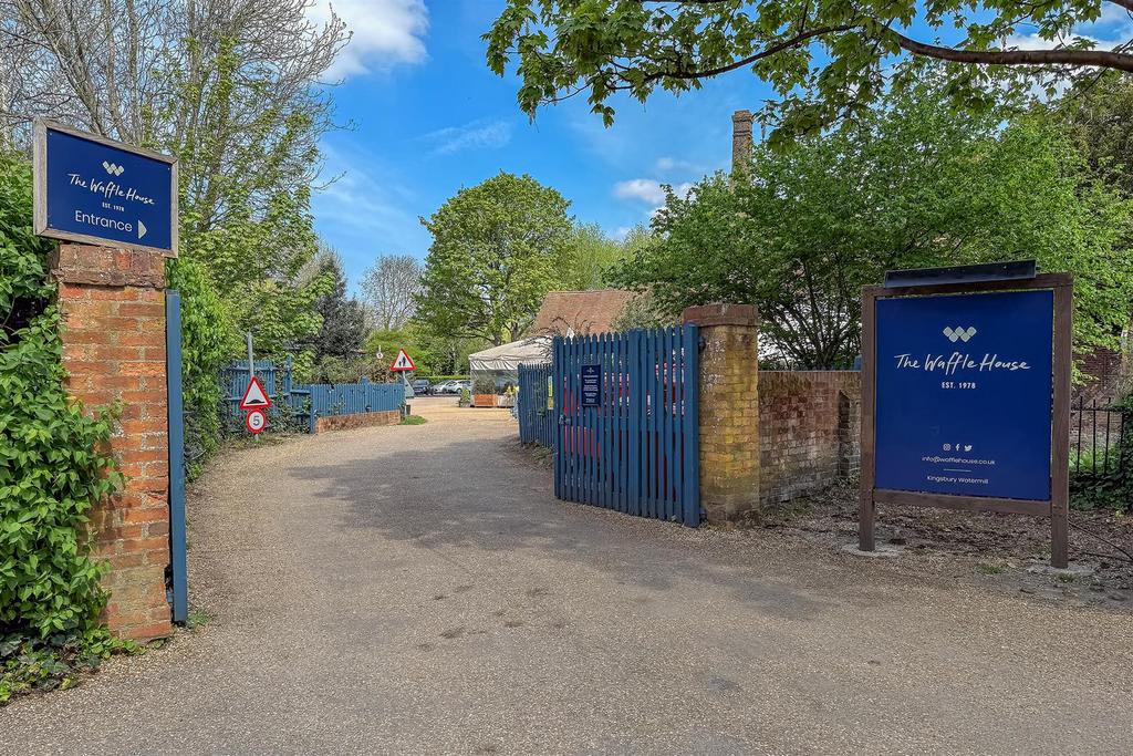 12 Blacksmiths Lane-3.jpg