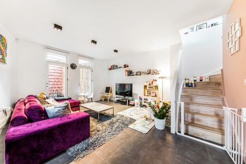 undefined, Kaolin Court London SE23
