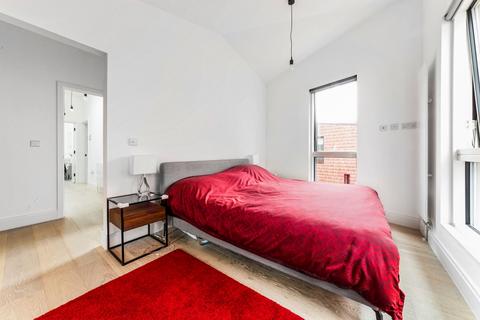 undefined, Kaolin Court London SE23
