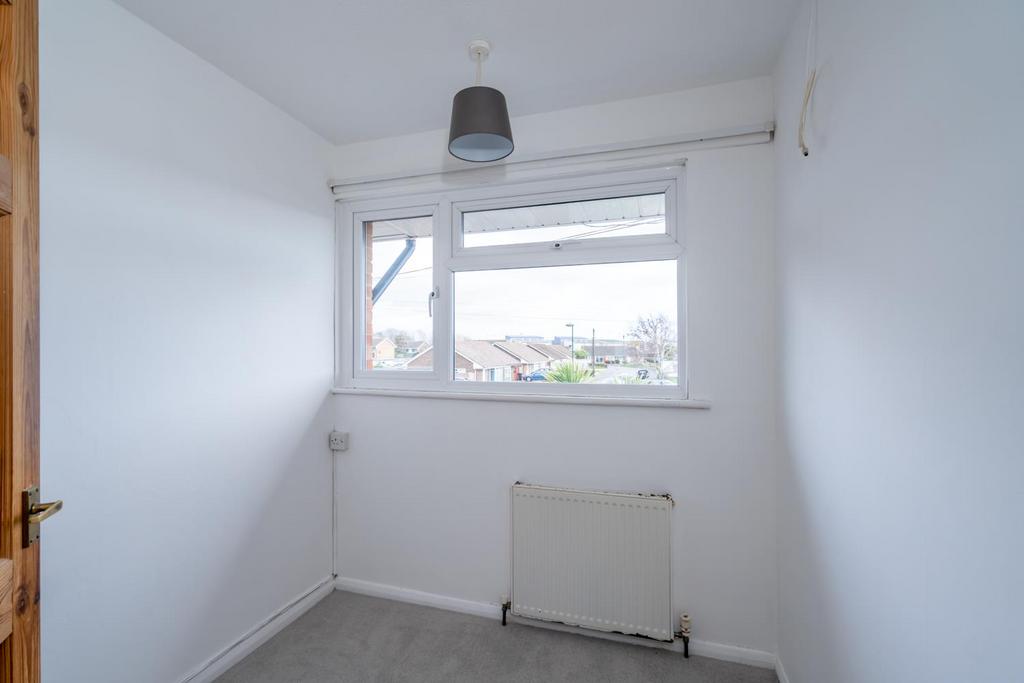 Bedroom 3.jpg