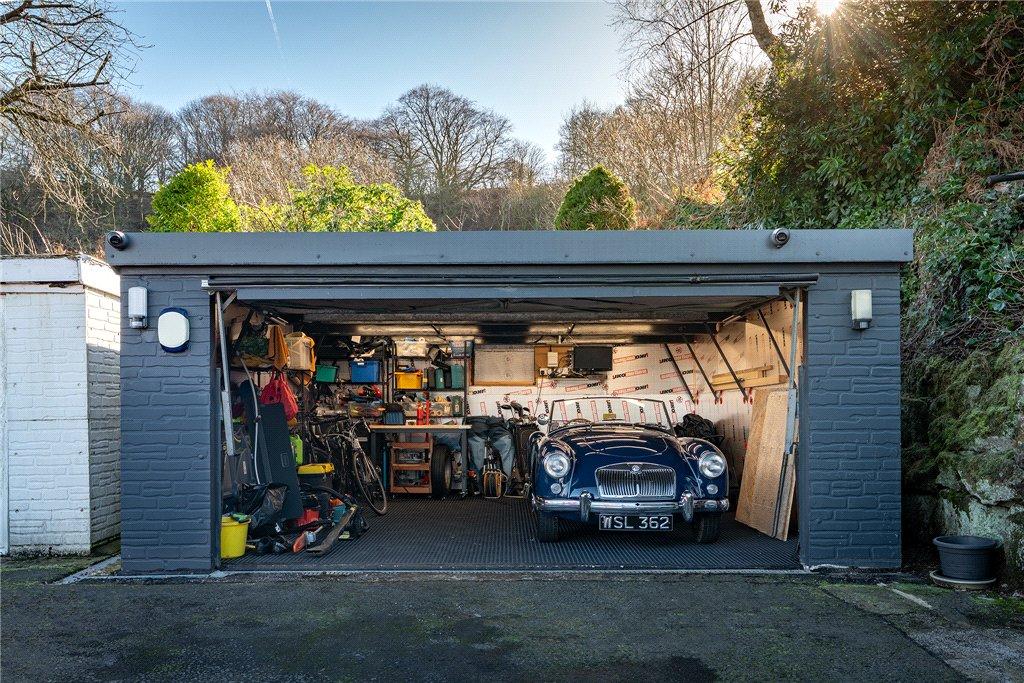 Double Garage