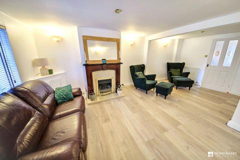 2 bedroom terraced house for sale, Highlands Road, Runcorn, WA7