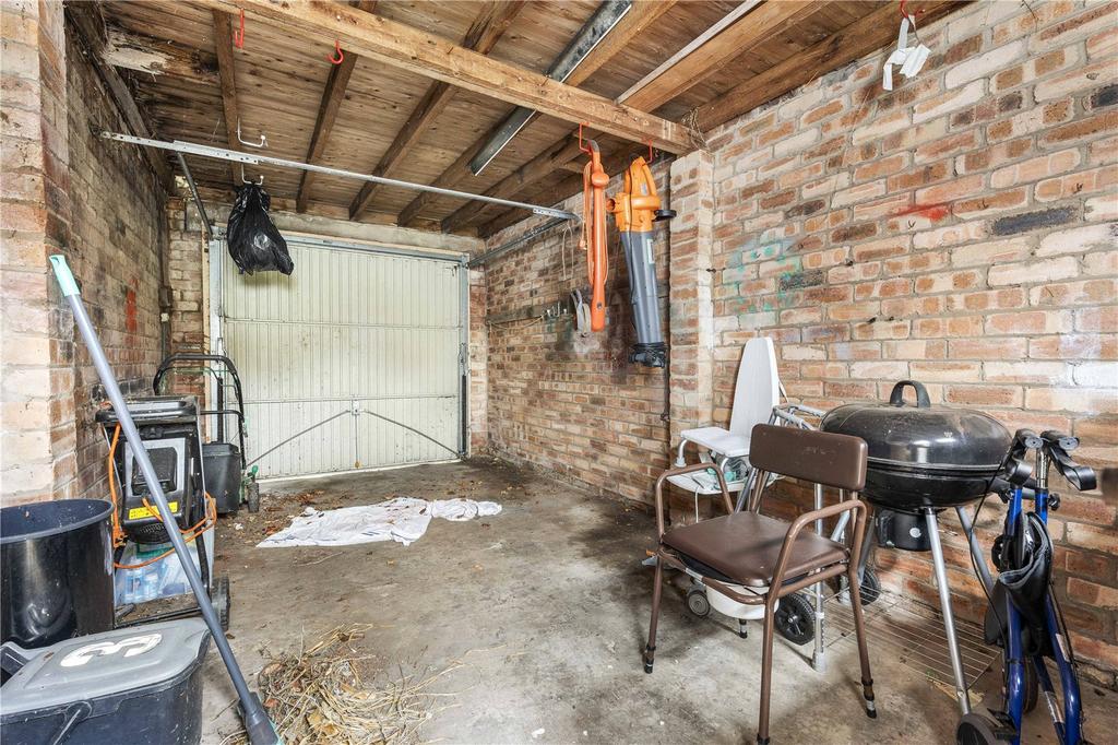 3 Leadervale Road 25