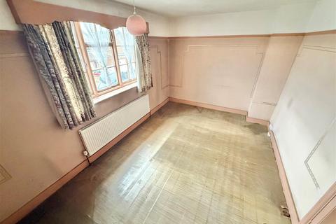 undefined, Hazelwood Close, Luton, LU2
