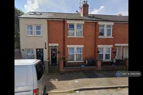 3 bedroom terraced house to rent, Knowles Road, Gloucester, GL1