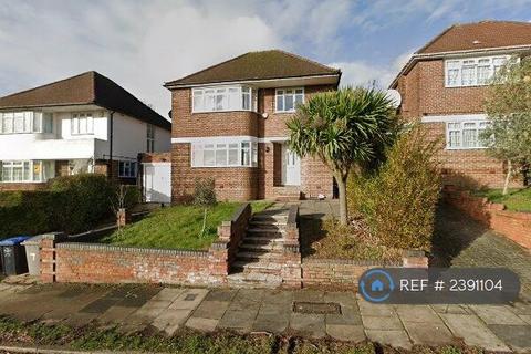4 bedroom detached house to rent, East Hill, Wembley, HA9