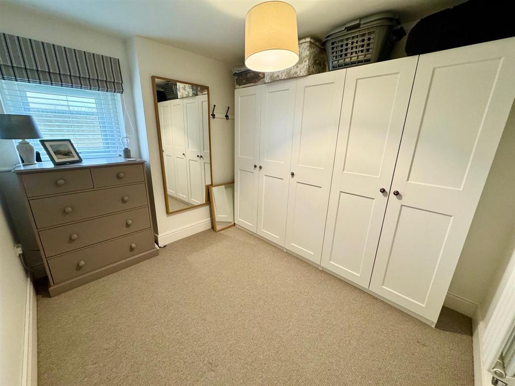 Bedroom 2.jpg