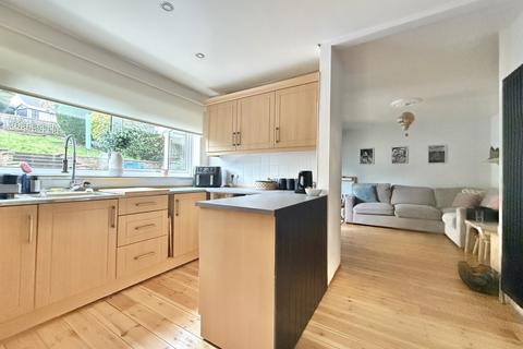 4 bedroom detached house for sale, Sussex Close, St Thomas, EX4