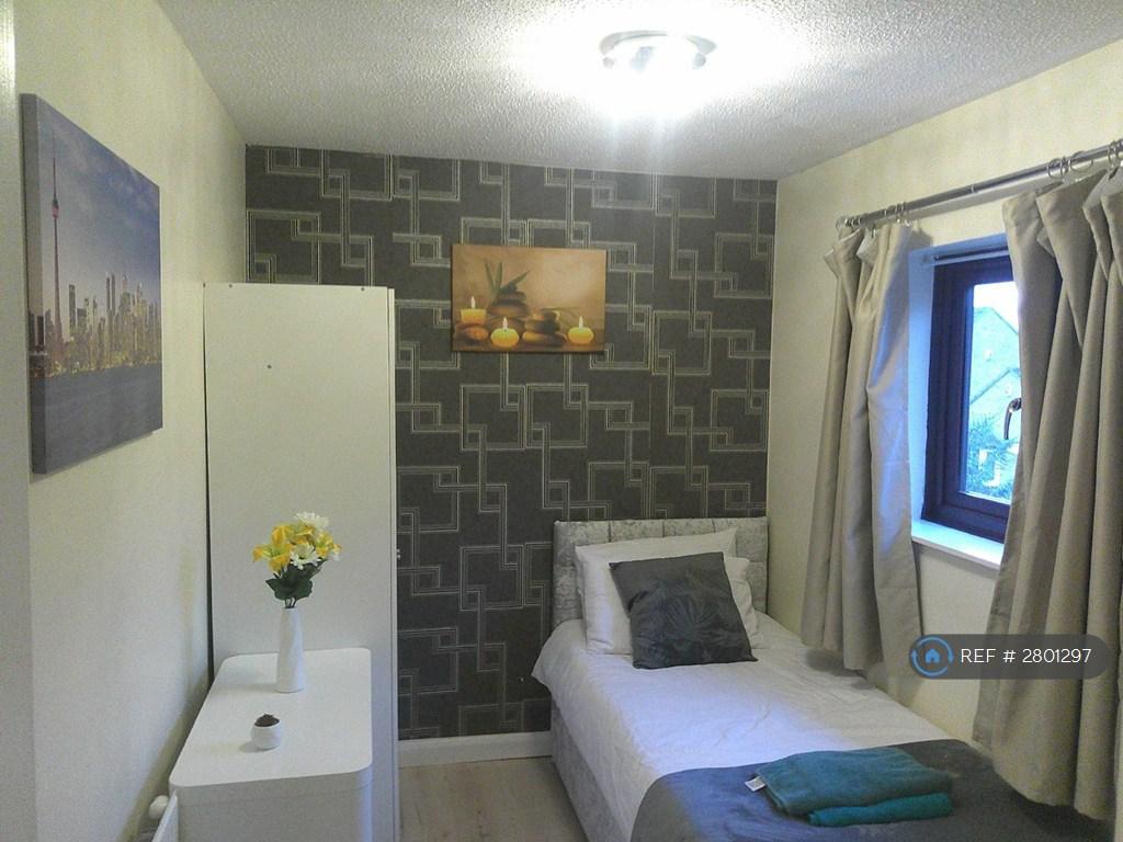 Single Bedroom