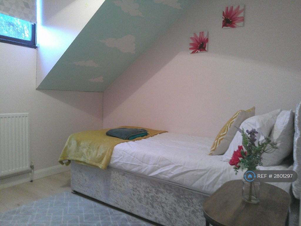 Single Bedroom