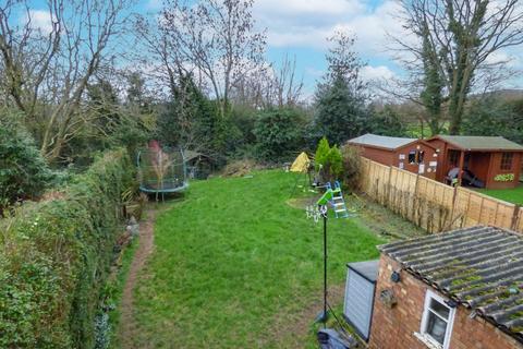3 bedroom semi-detached house for sale, Heathlands Close, Malvern, Worcestershire, WR14