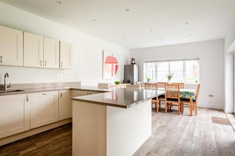 4 bedroom house for sale, Rocky Drive, Haywards Heath